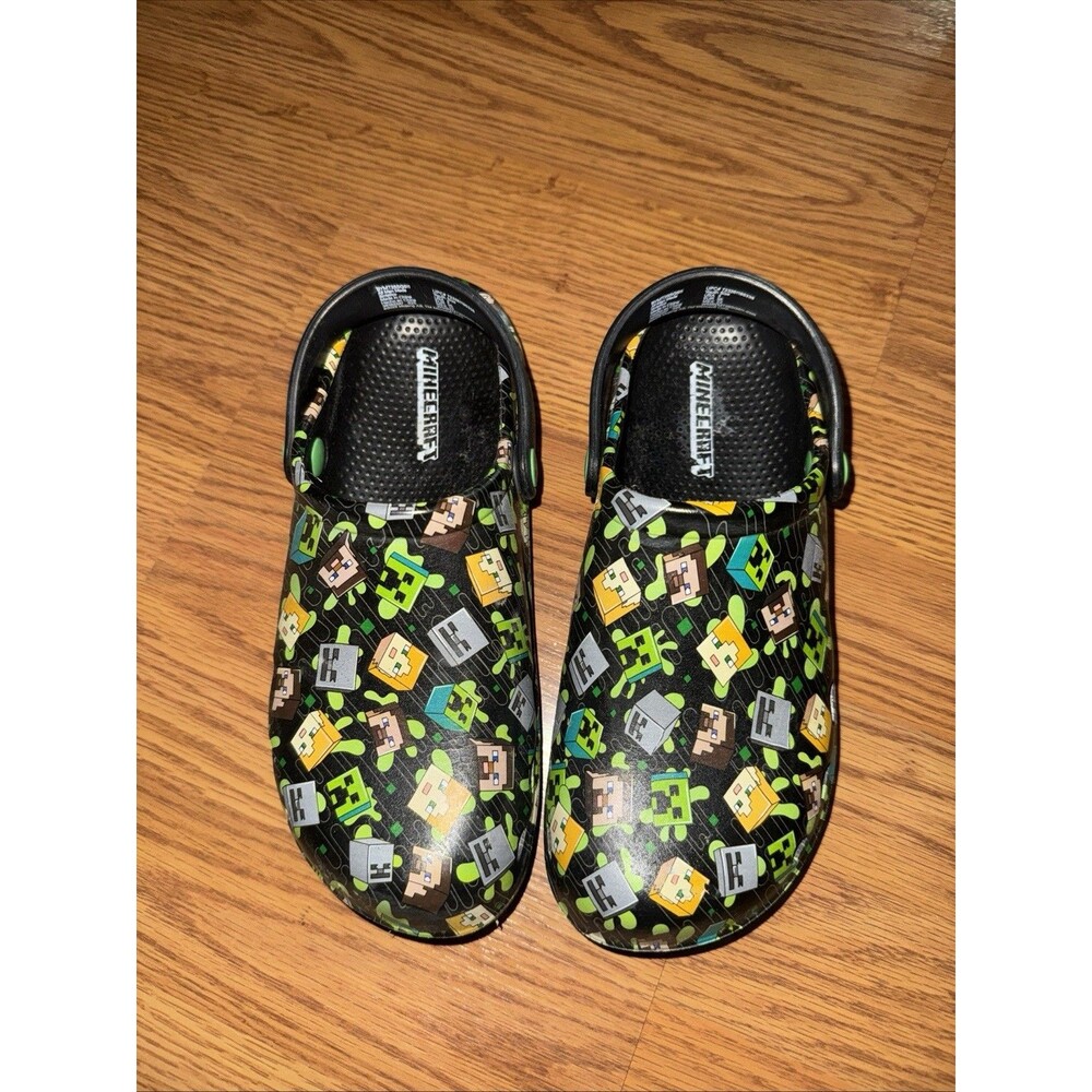MINECRAFT Boys Youth Size 3 EVA Comfort Clogs Black Green Creeper
